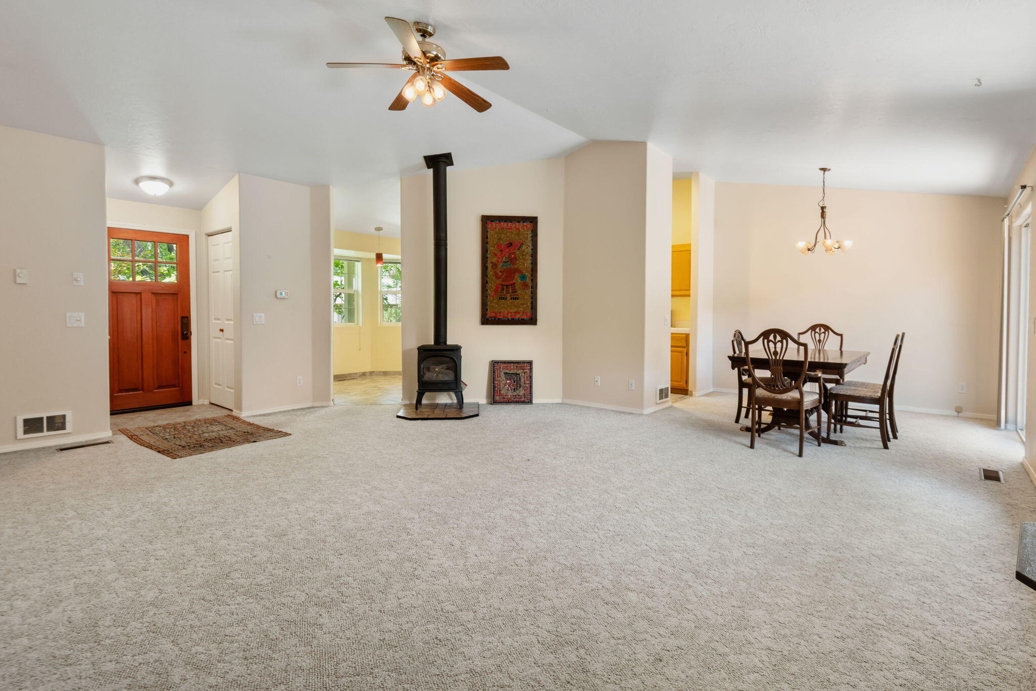 527 SW Forest Grove Drive