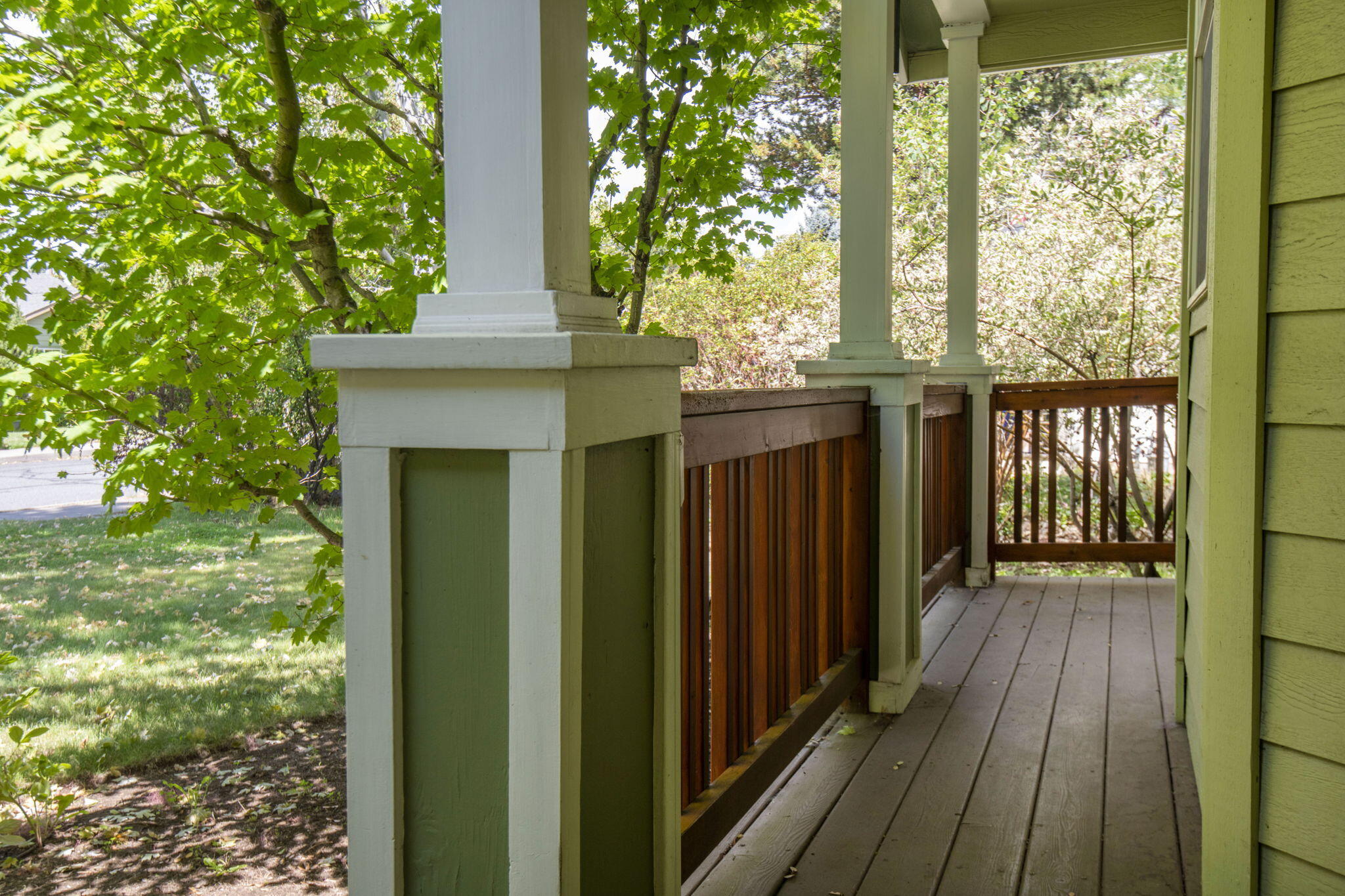 527 SW Forest Grove Drive