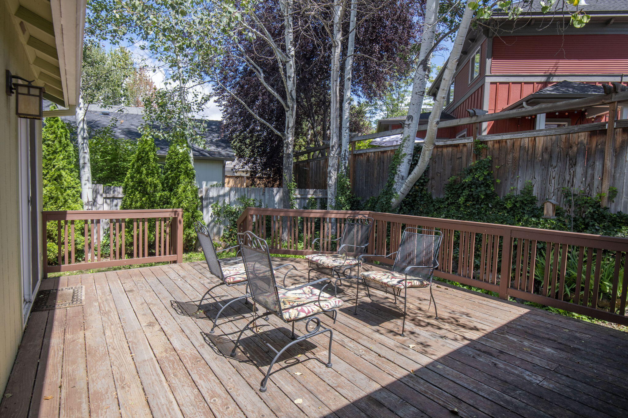 527 SW Forest Grove Drive