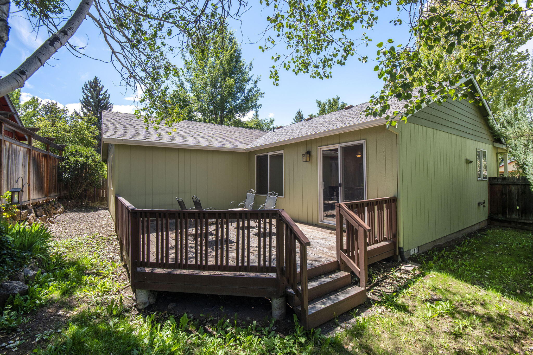 527 SW Forest Grove Drive