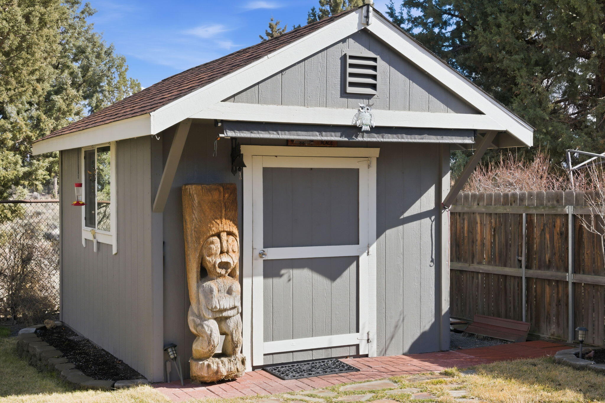 1152 NE Locksley Drive