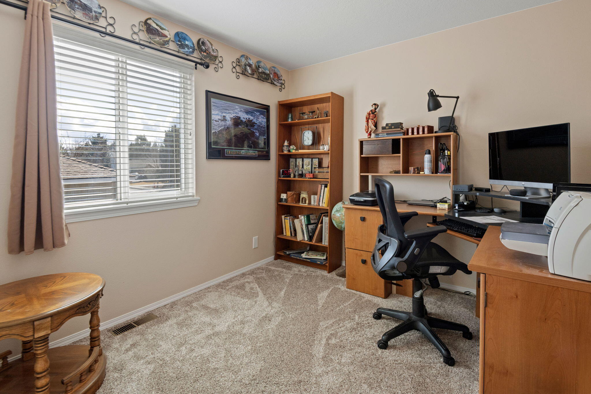 1152 NE Locksley Drive