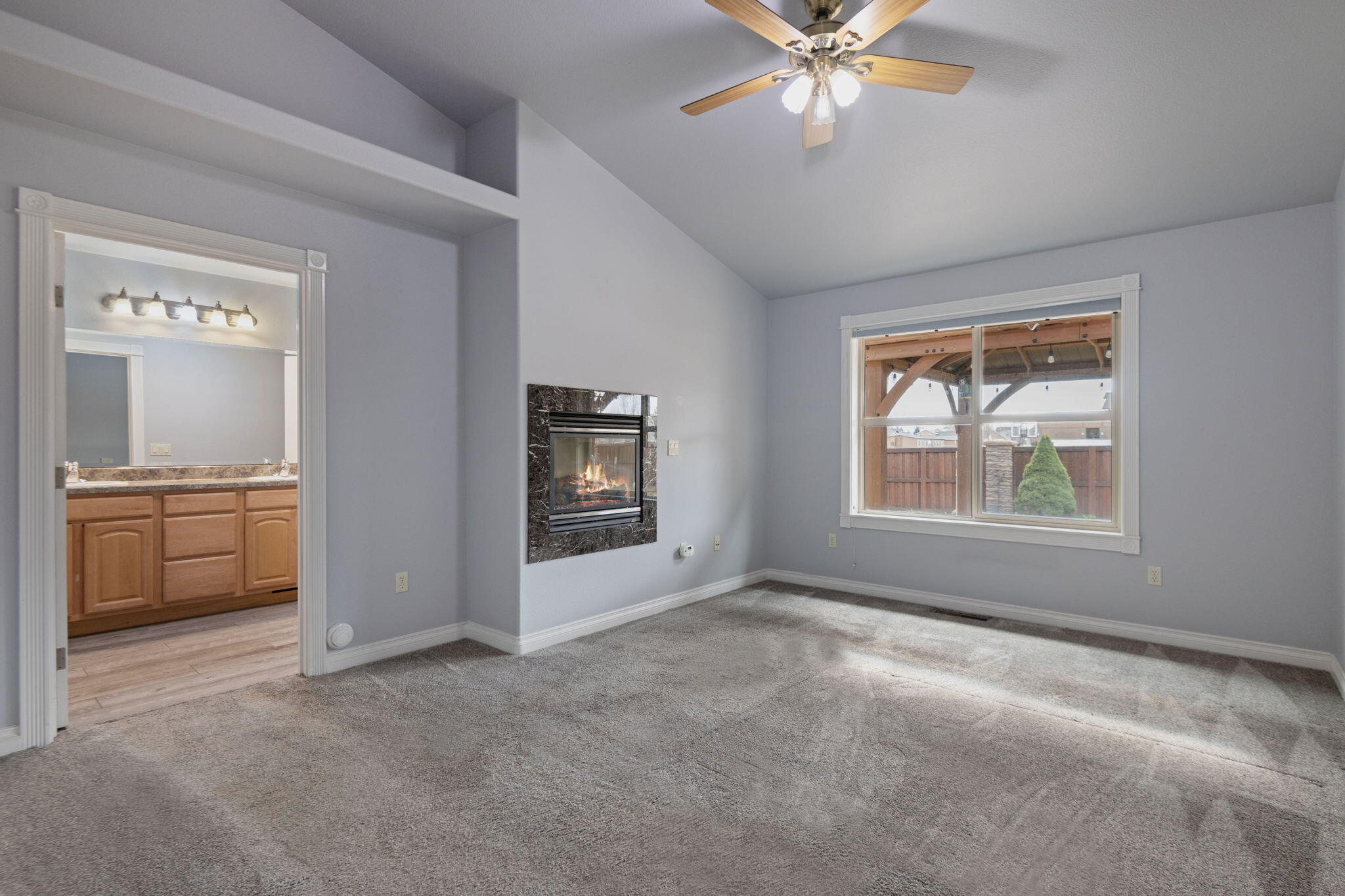 1736 NW Nickernut Place