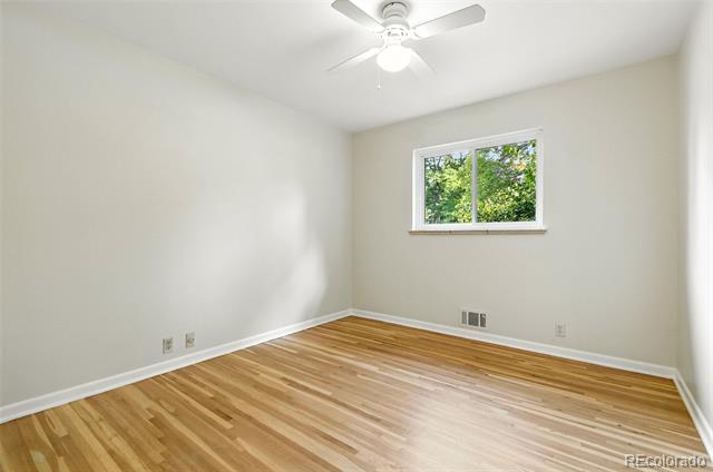 5503 E Utah Place