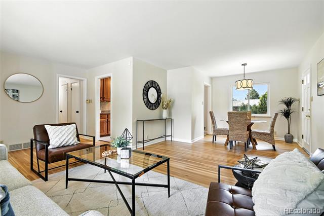 5503 E Utah Place