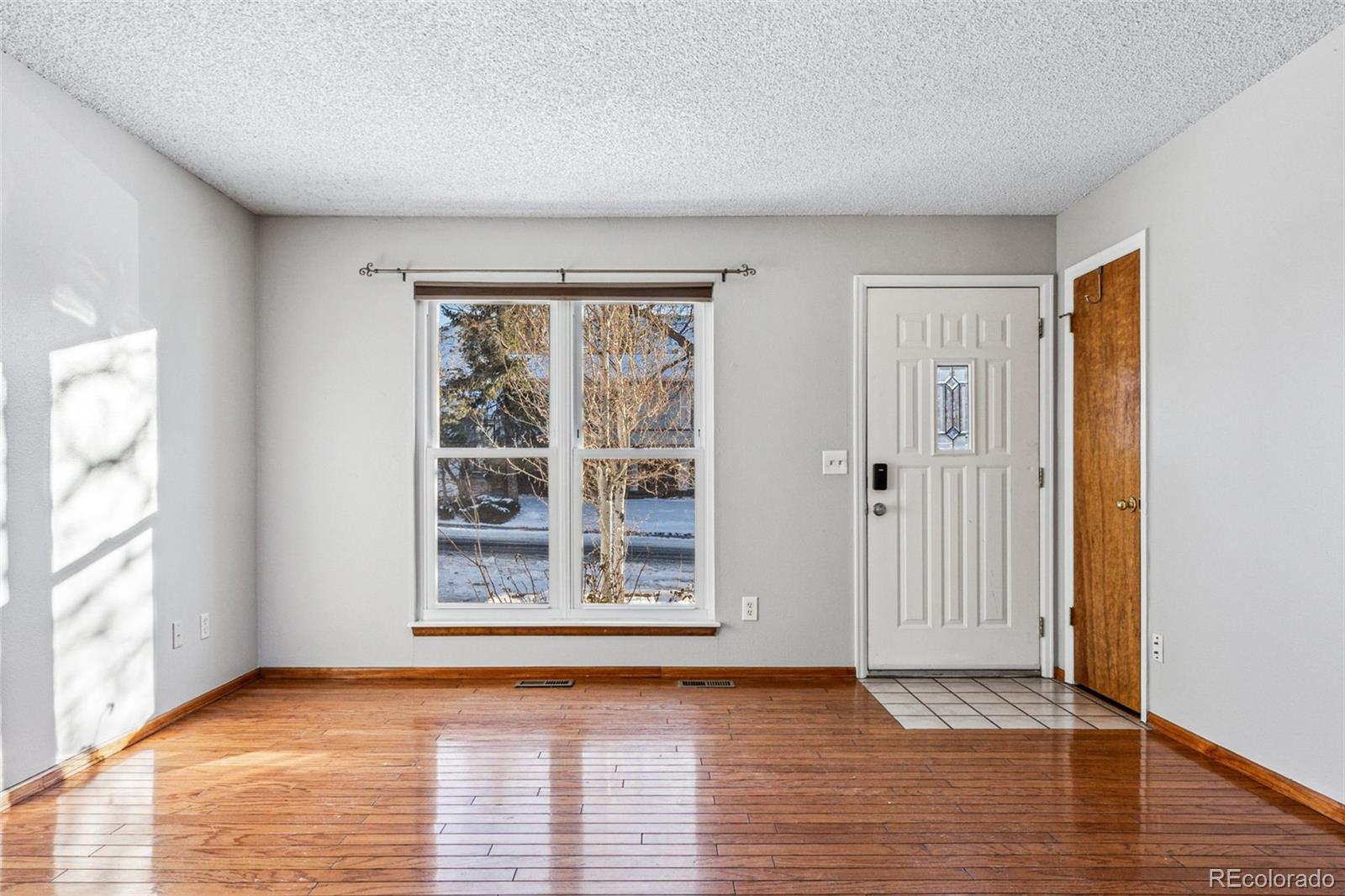 10401 W Lehigh Avenue