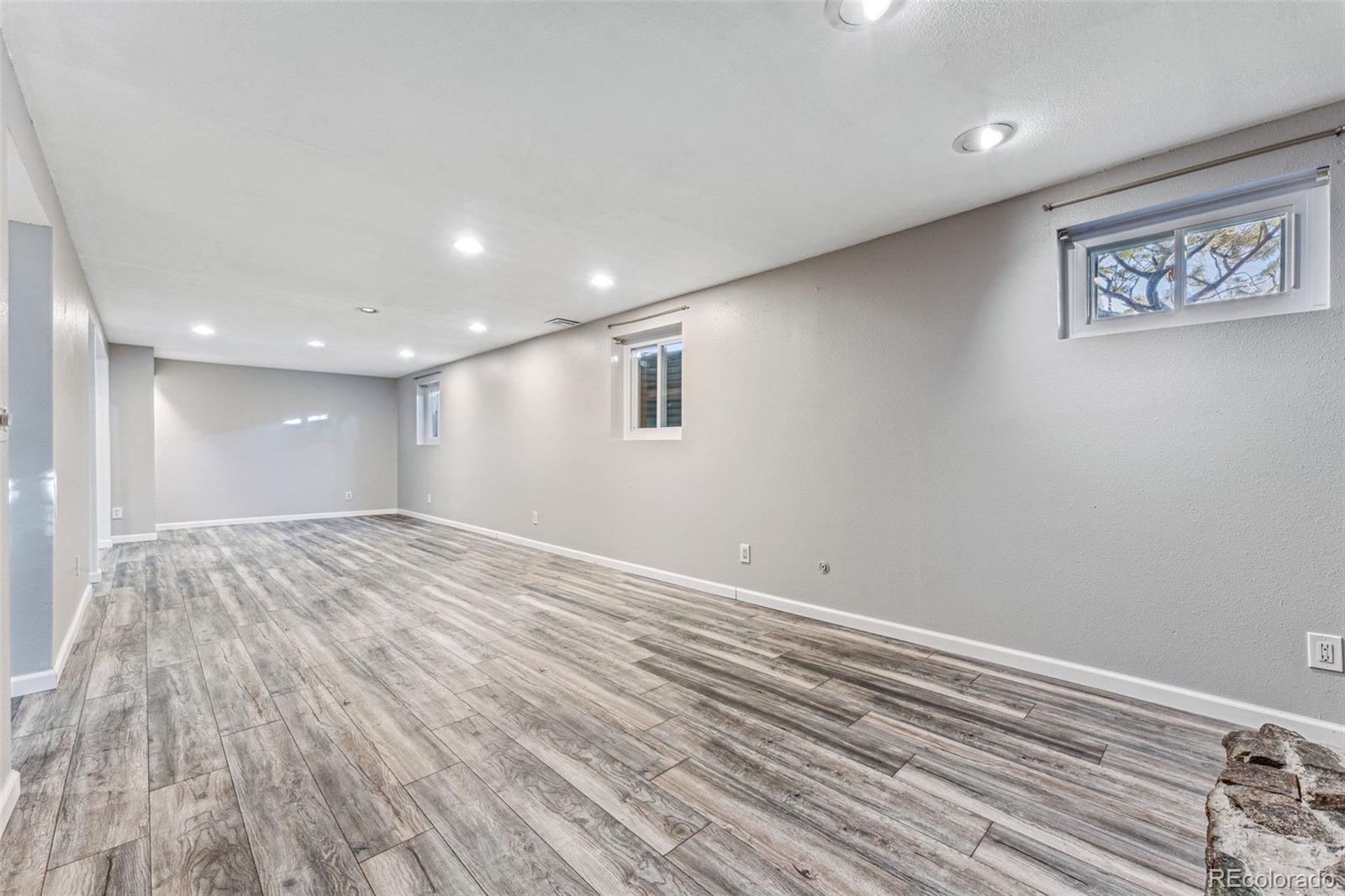 10401 W Lehigh Avenue