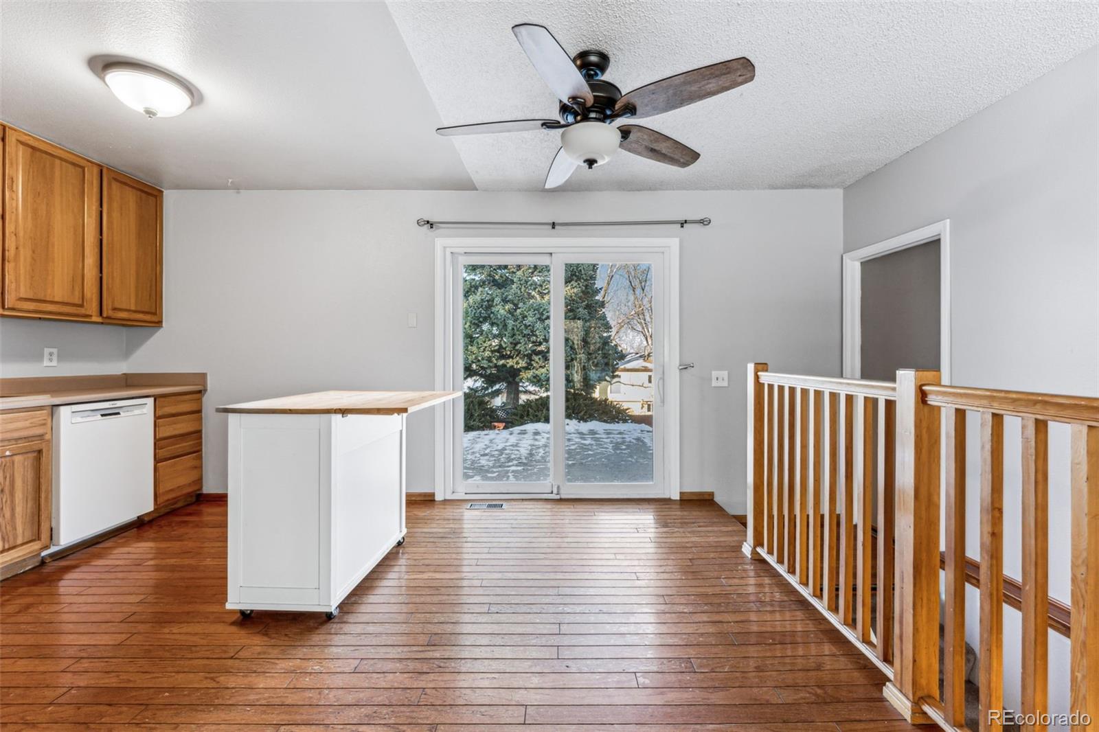 10401 W Lehigh Avenue