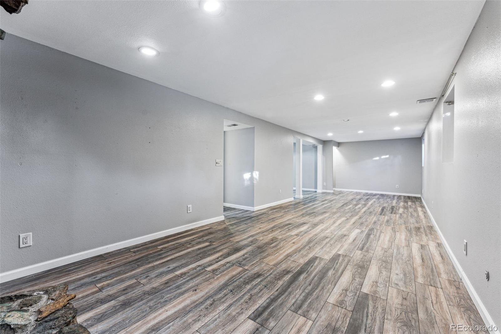 10401 W Lehigh Avenue