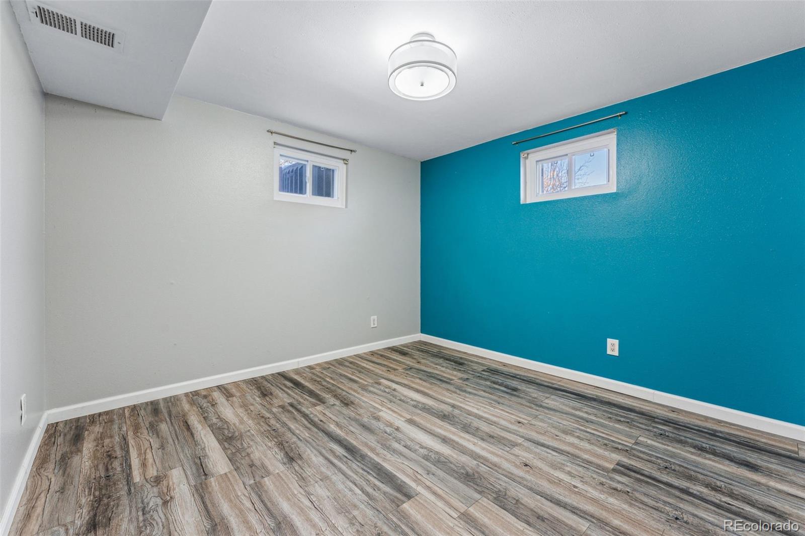 10401 W Lehigh Avenue