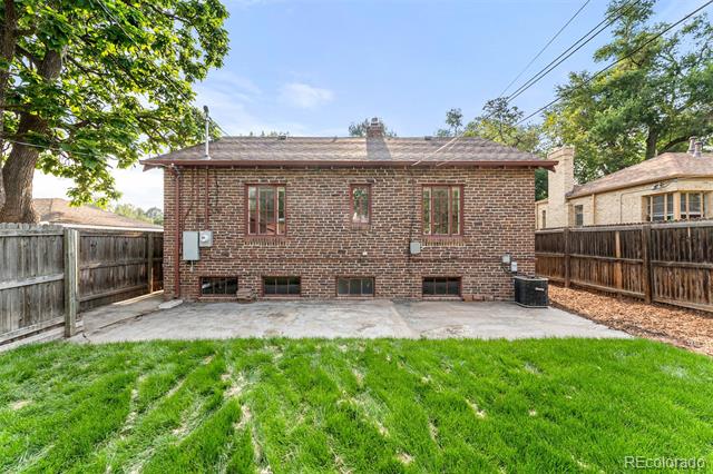 1212 Cherry Street