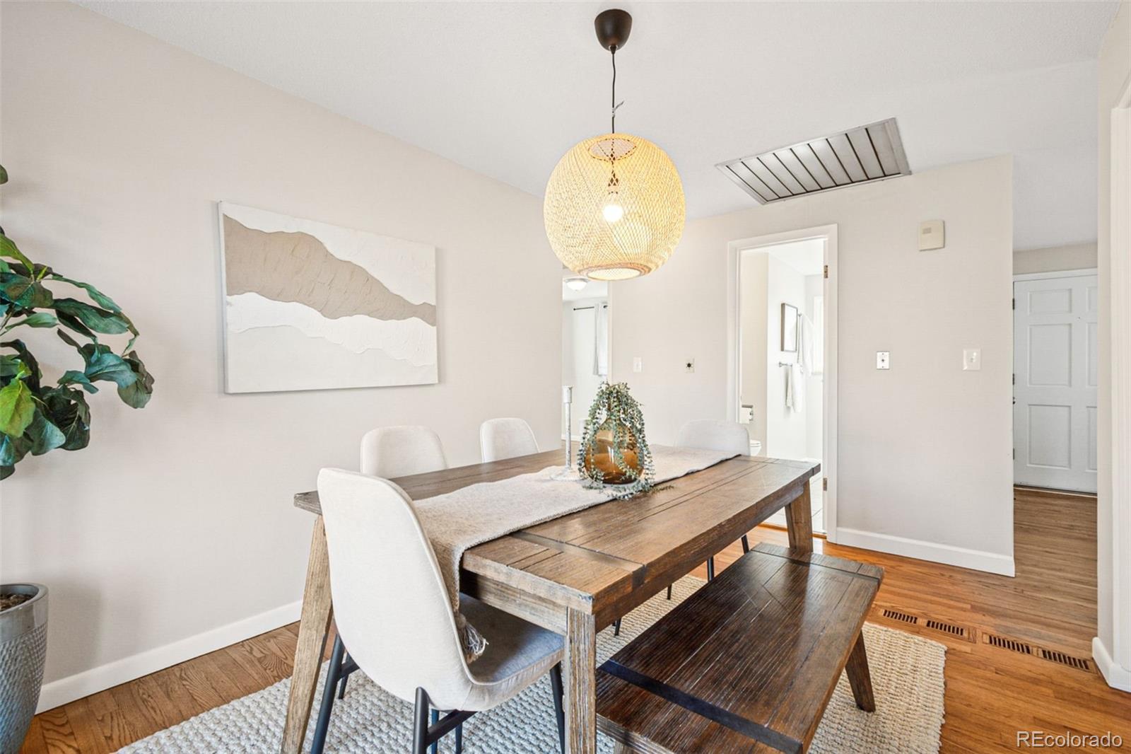 1324 S Niagara Street