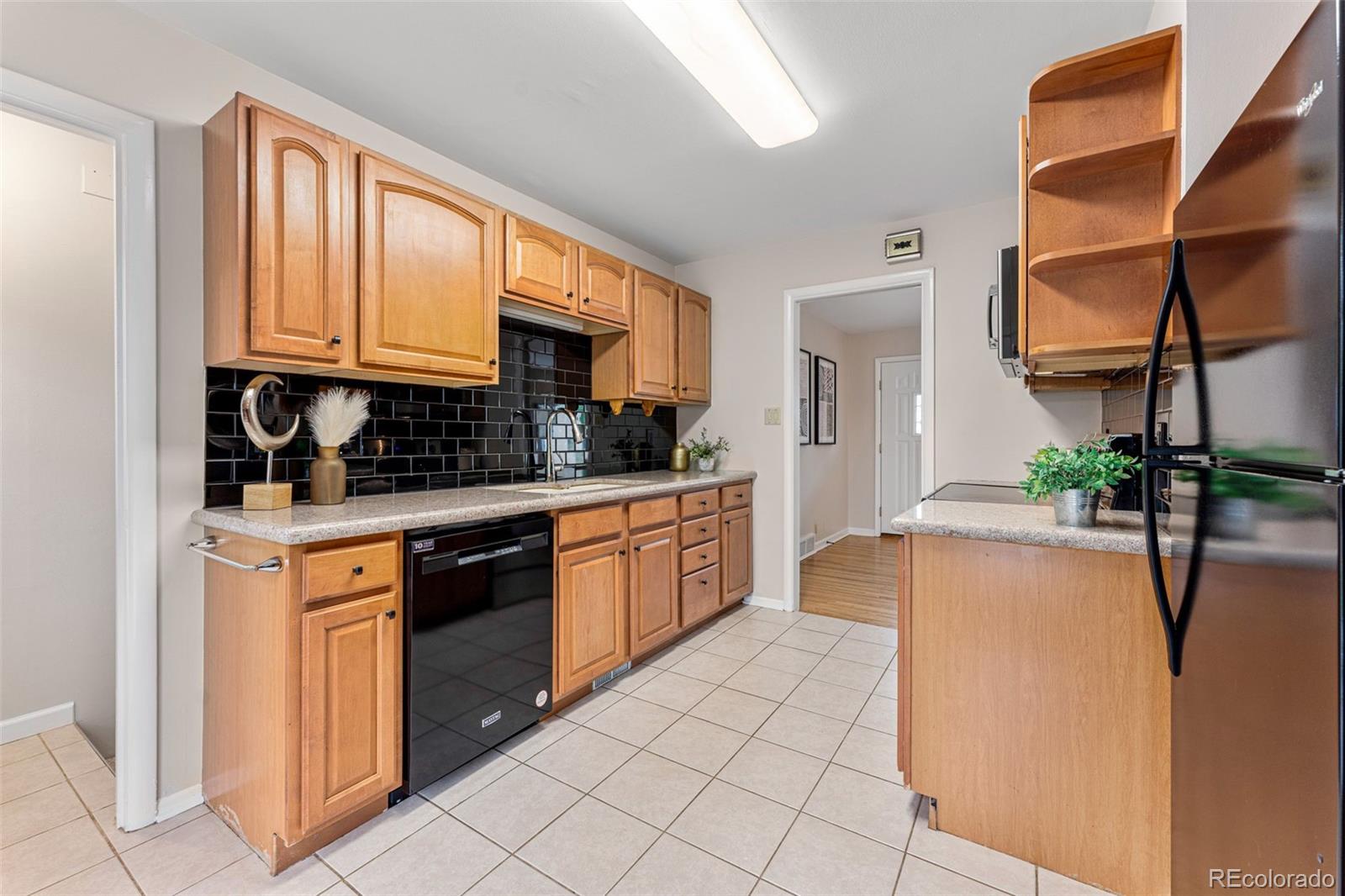 5322 E Colorado Avenue