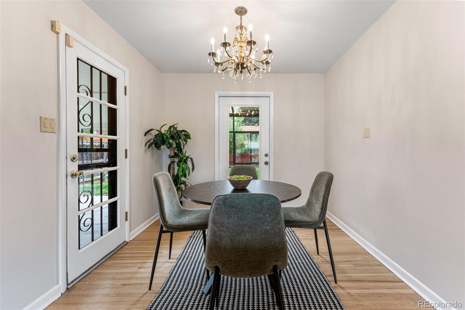 5322 E Colorado Avenue