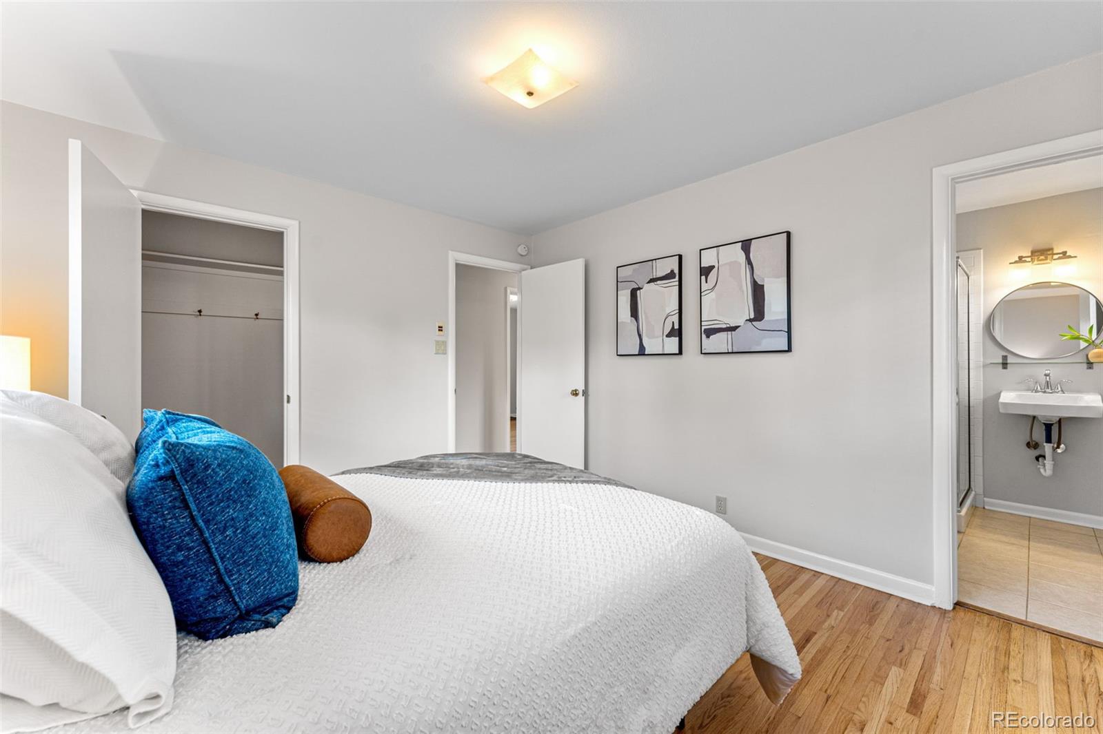 5322 E Colorado Avenue