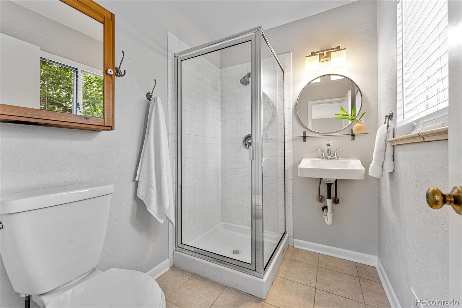 5322 E Colorado Avenue