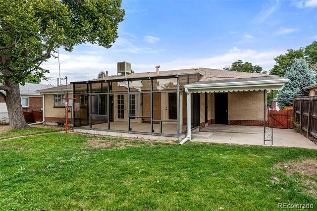 5322 E Colorado Avenue