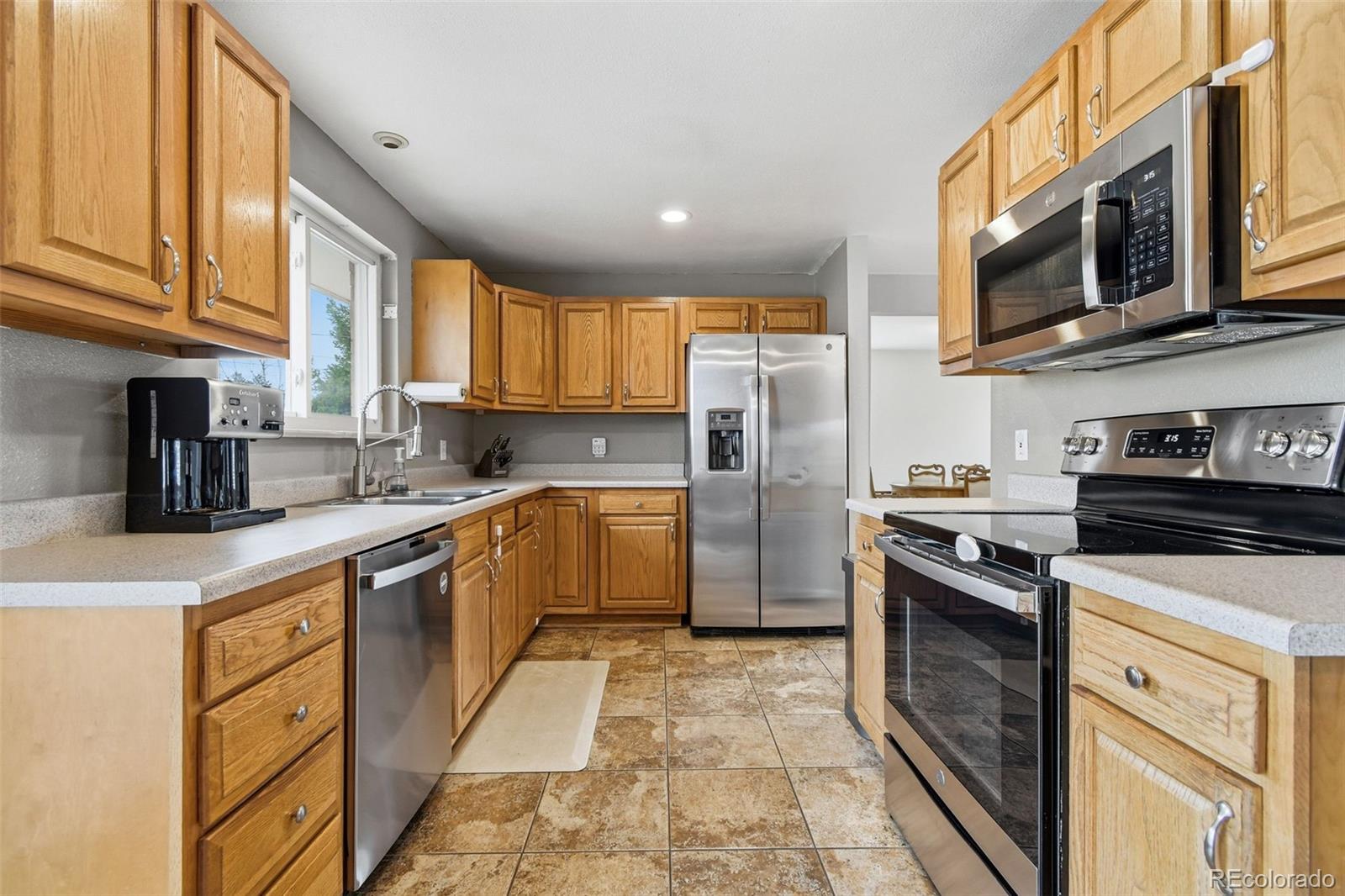 7270 S Pennsylvania Street