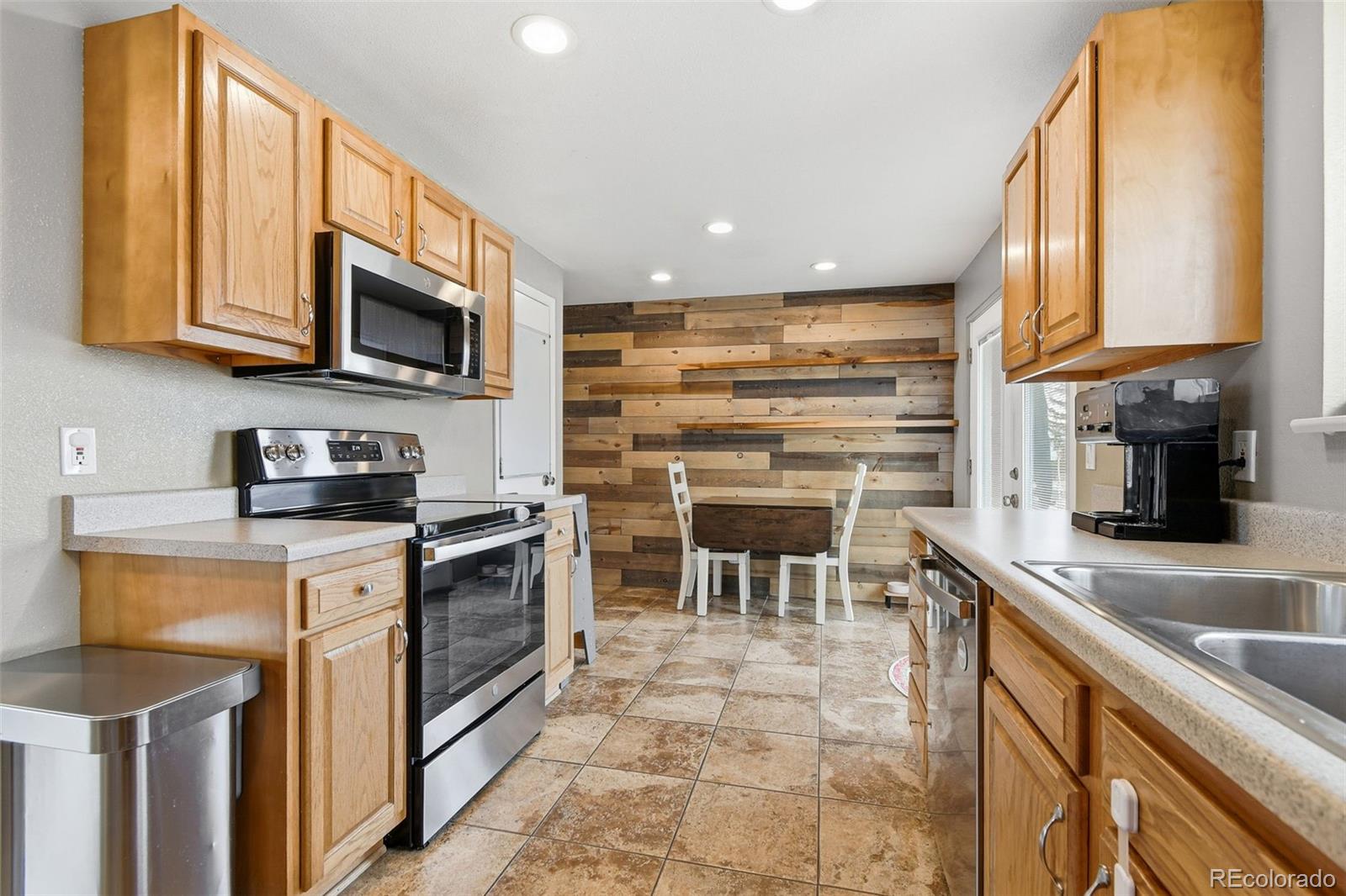 7270 S Pennsylvania Street