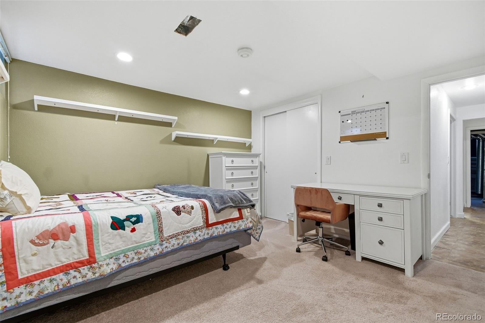 7270 S Pennsylvania Street