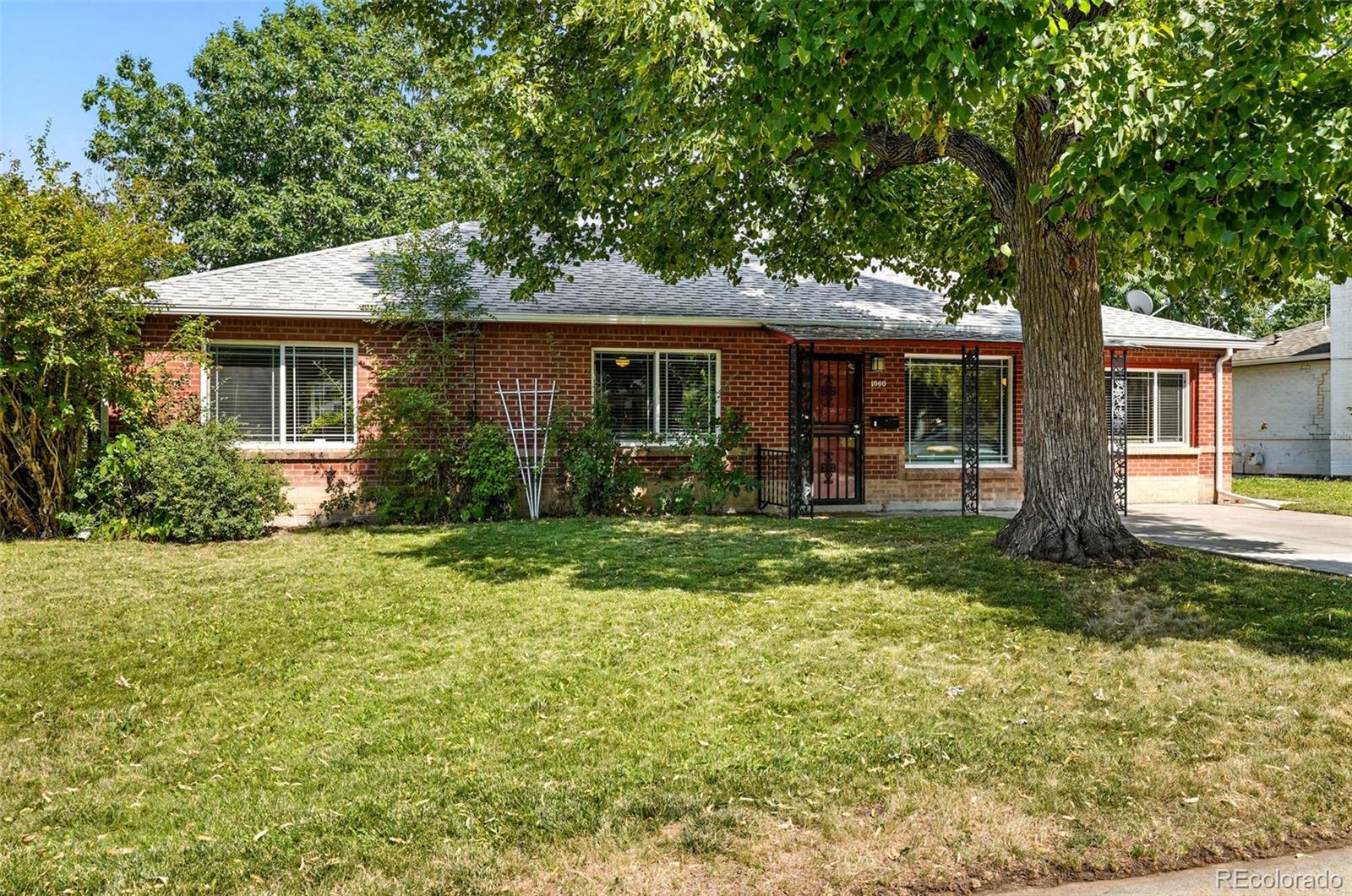 1060 Ursula Street