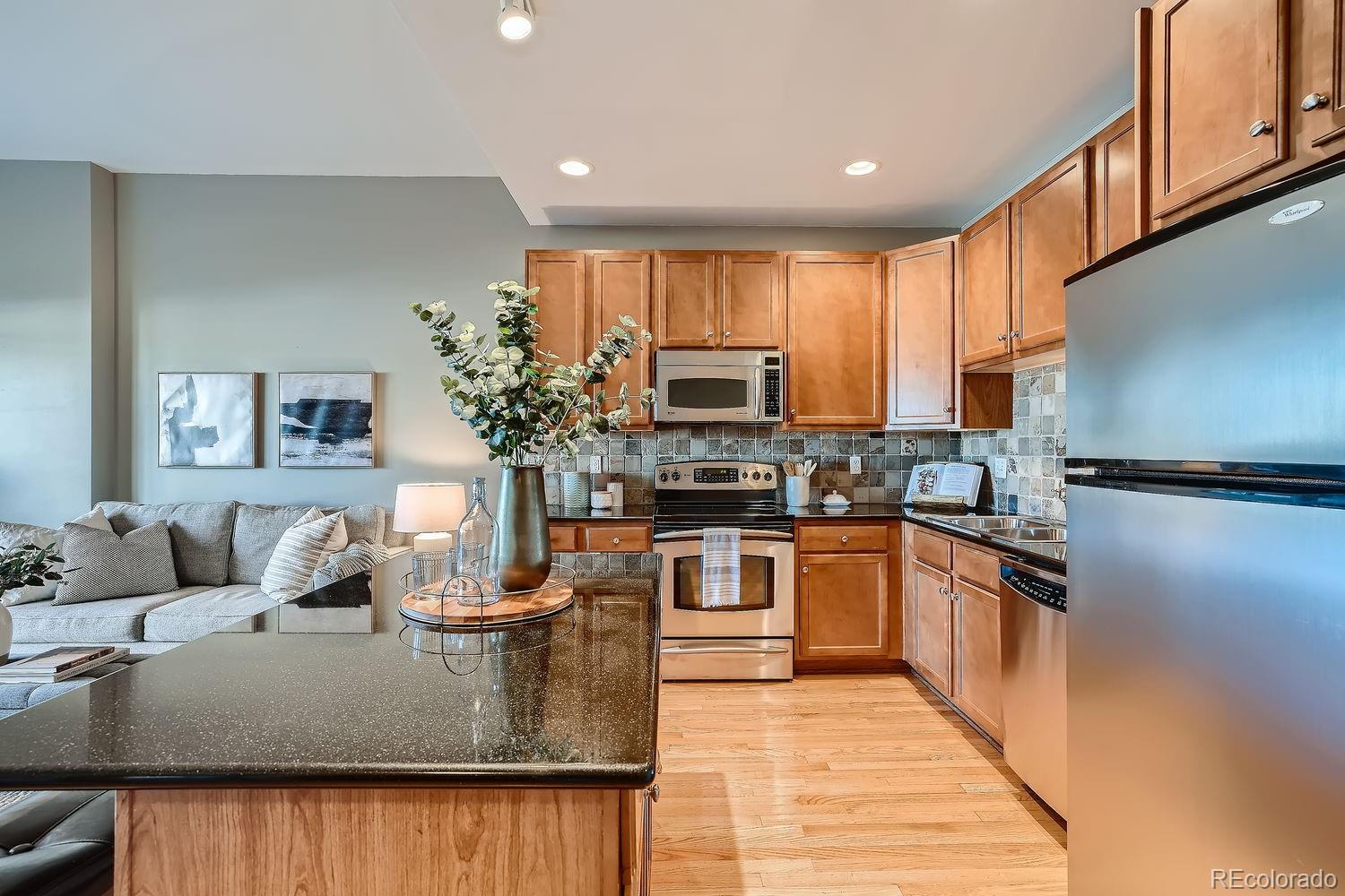 1950 N Logan Street Unit: 807