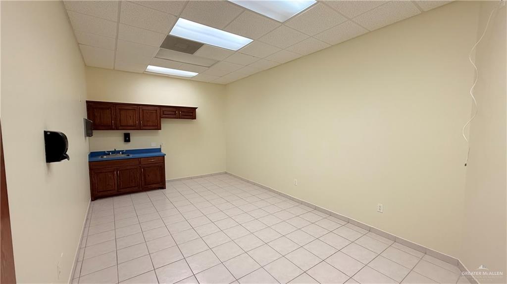 1112 E Griffin Parkway