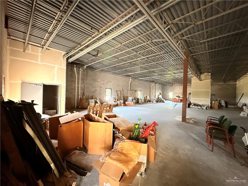 1022 E Griffin Parkway # 206 Unit: 205 (Partial) & 206