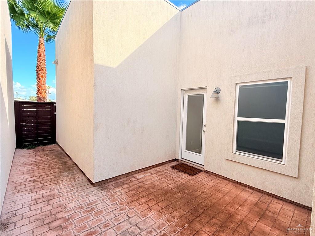 2922 N 50th Lane, McAllen