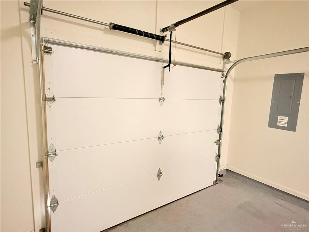 2922 N 50th Lane, McAllen