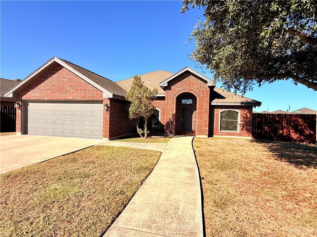 11215 N 32nd Lane, McAllen