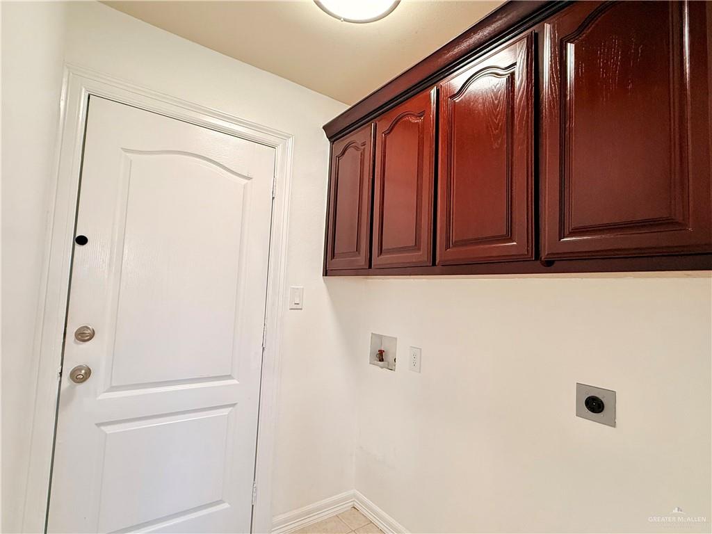 11215 N 32nd Lane, McAllen