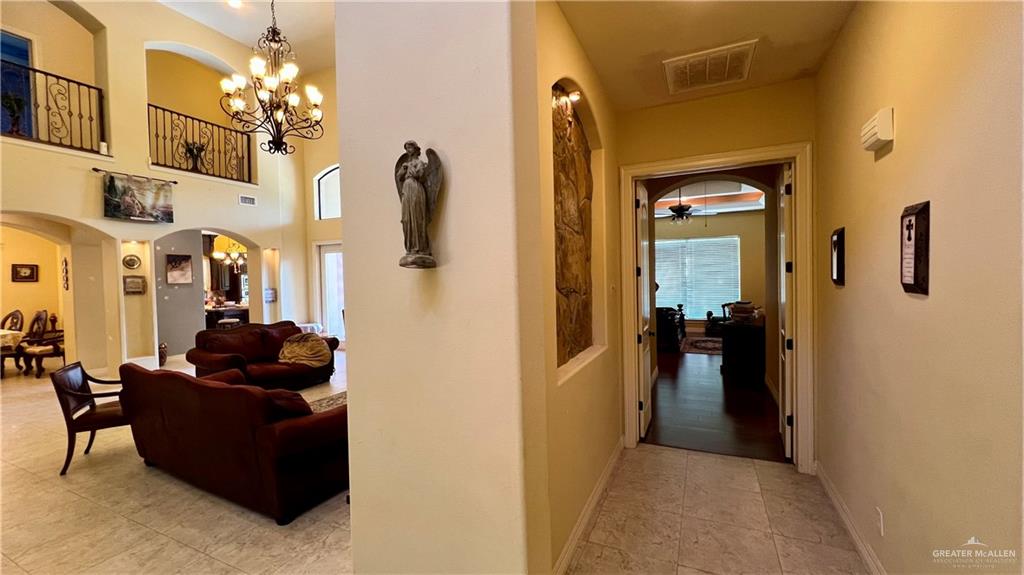 5117 W Hackberry Avenue, McAllen