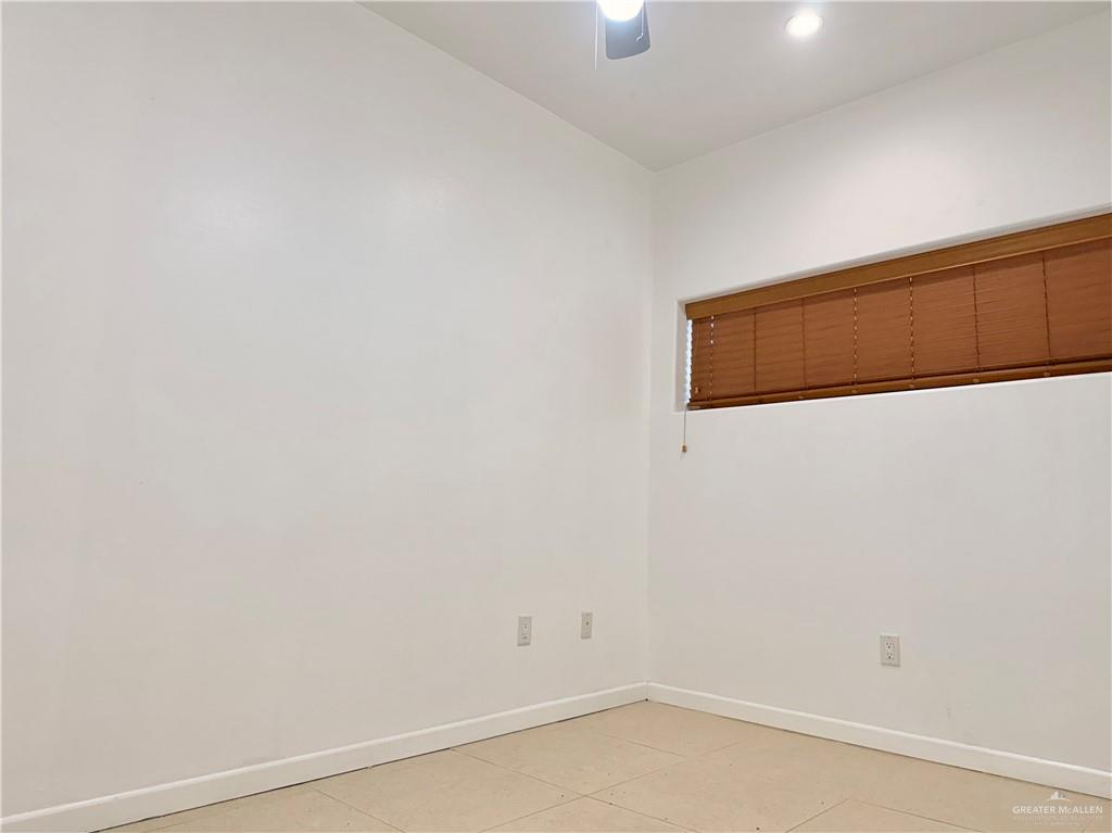 813 Travis Street # 207