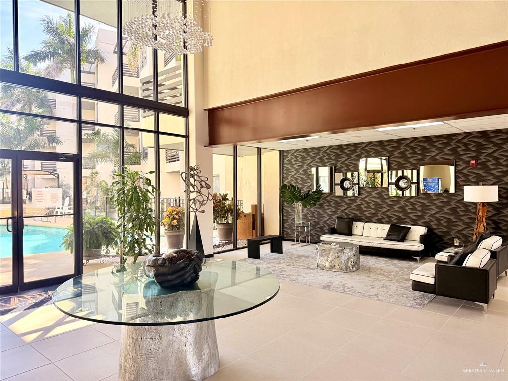 813 Travis Street # 219