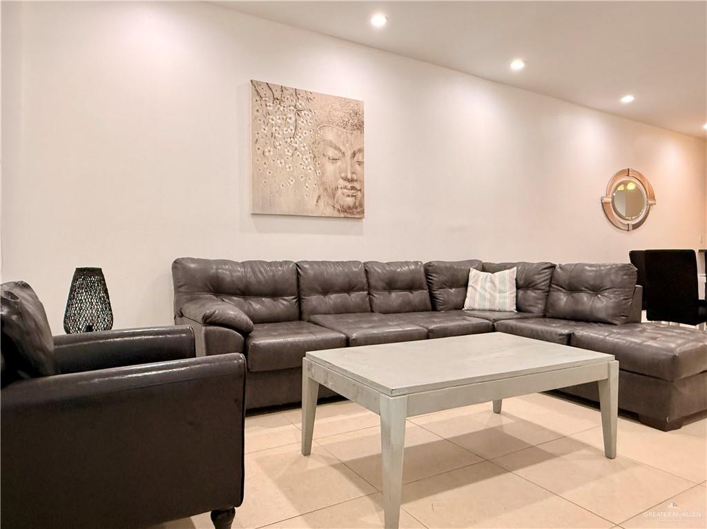 813 Travis Street # 219