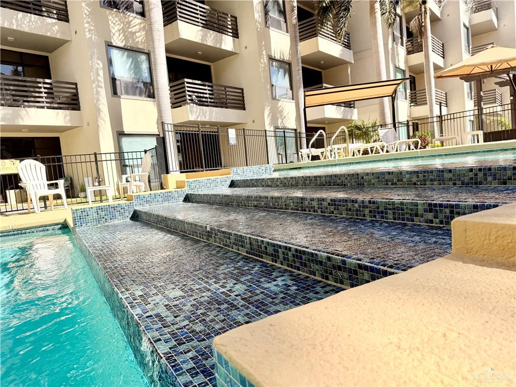 813 Travis Street # 219