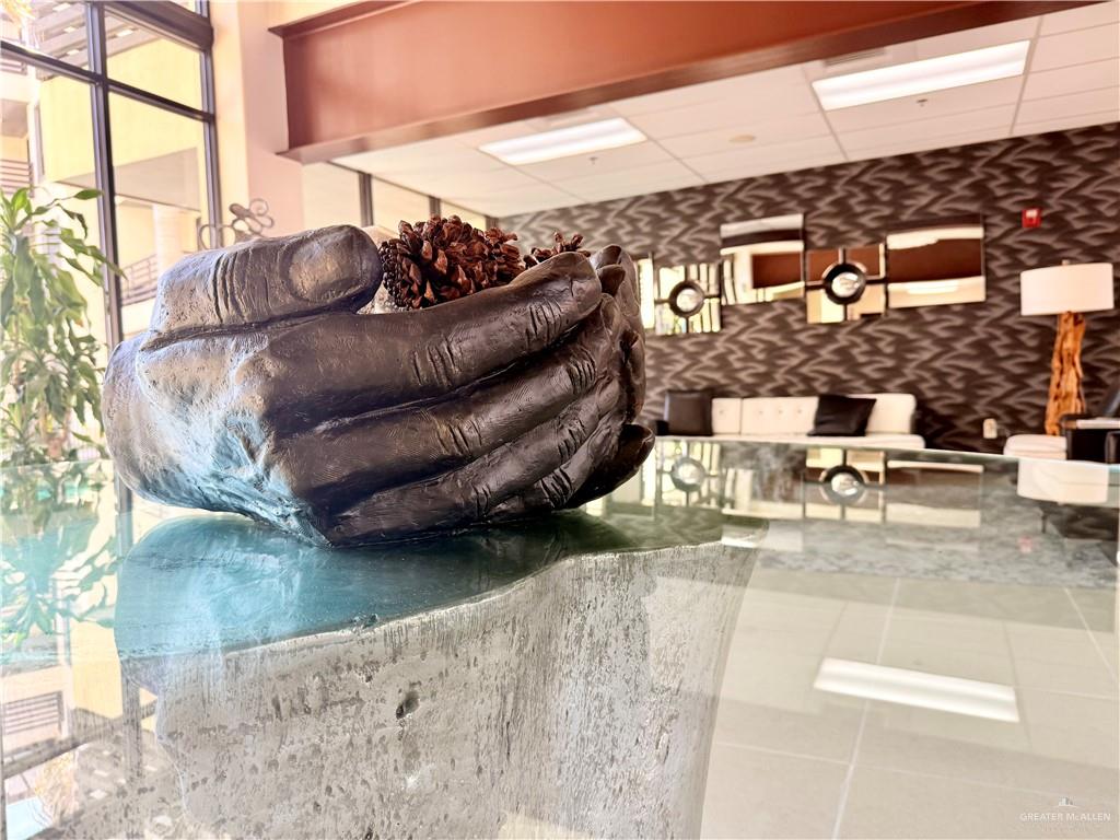 813 Travis Street # 219