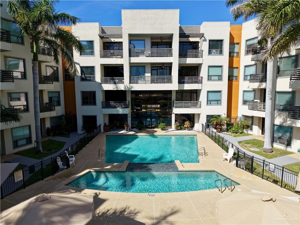 813 Travis Street # 219