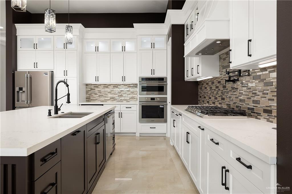 9906 N 23rd Lane, McAllen