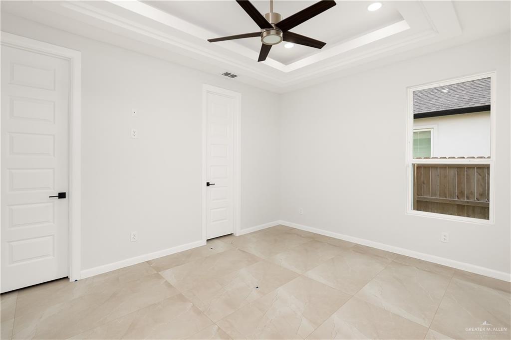 9906 N 23rd Lane, McAllen