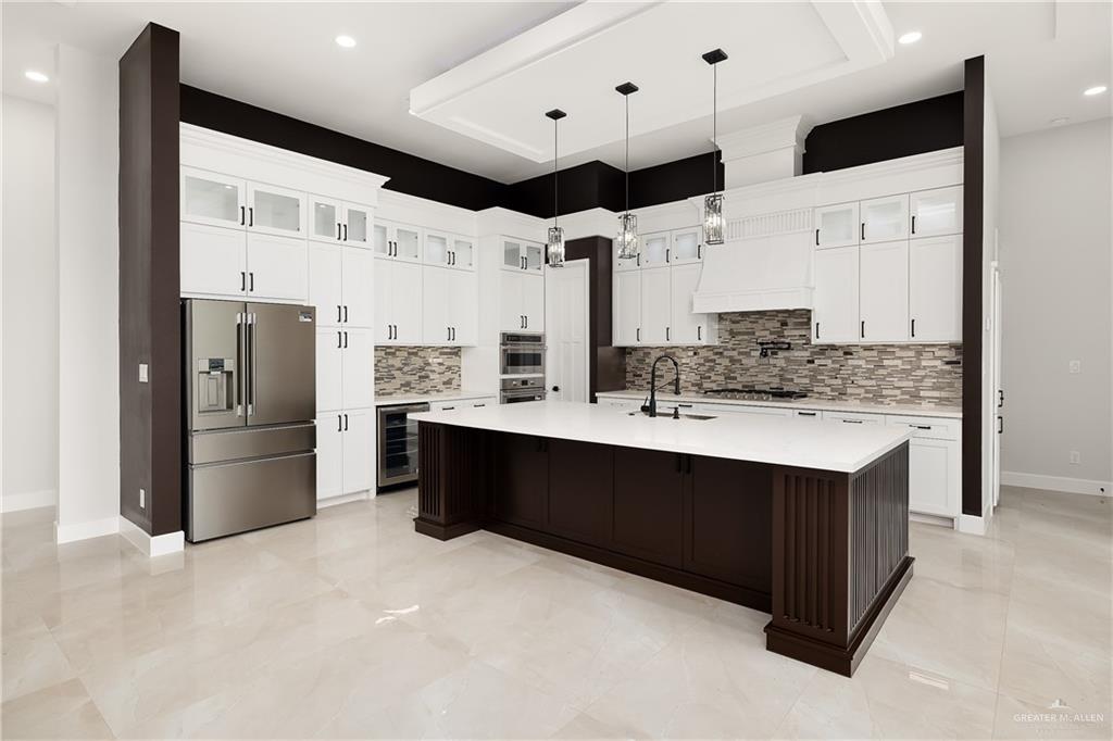 9906 N 23rd Lane, McAllen