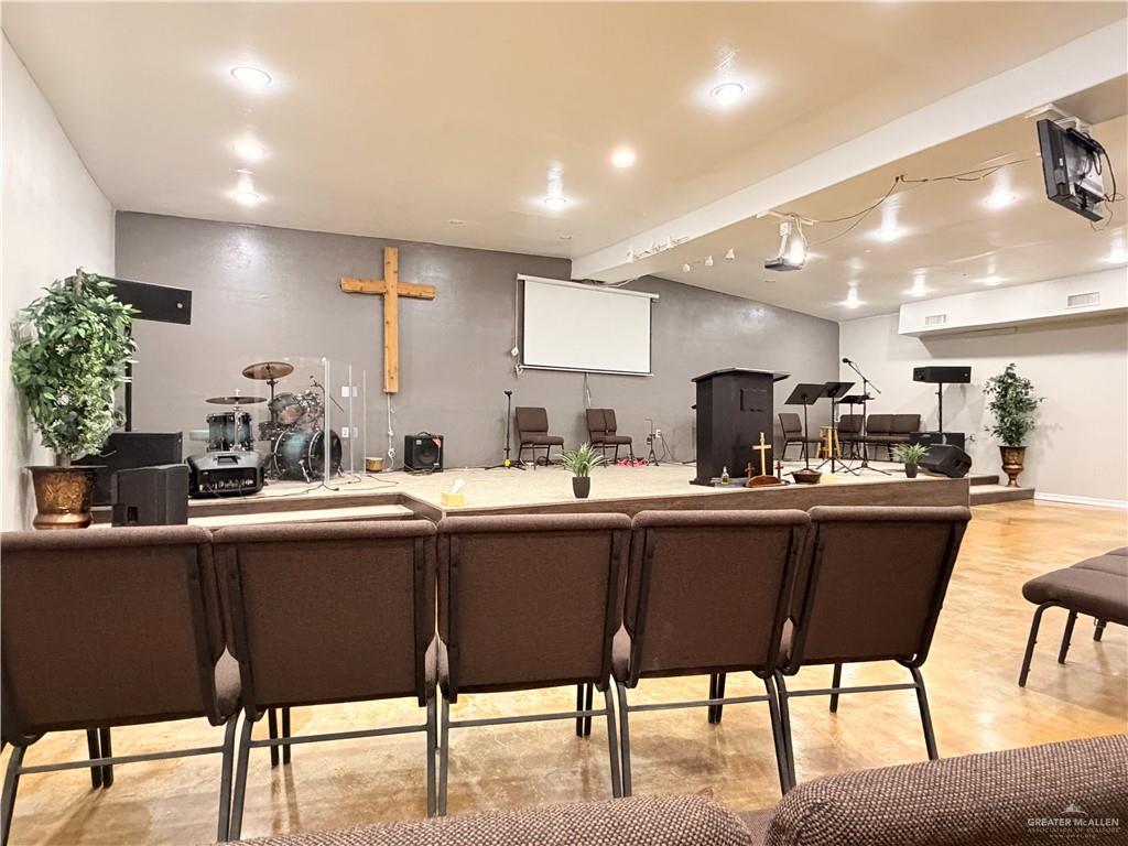 25783 Fm 506 Highway