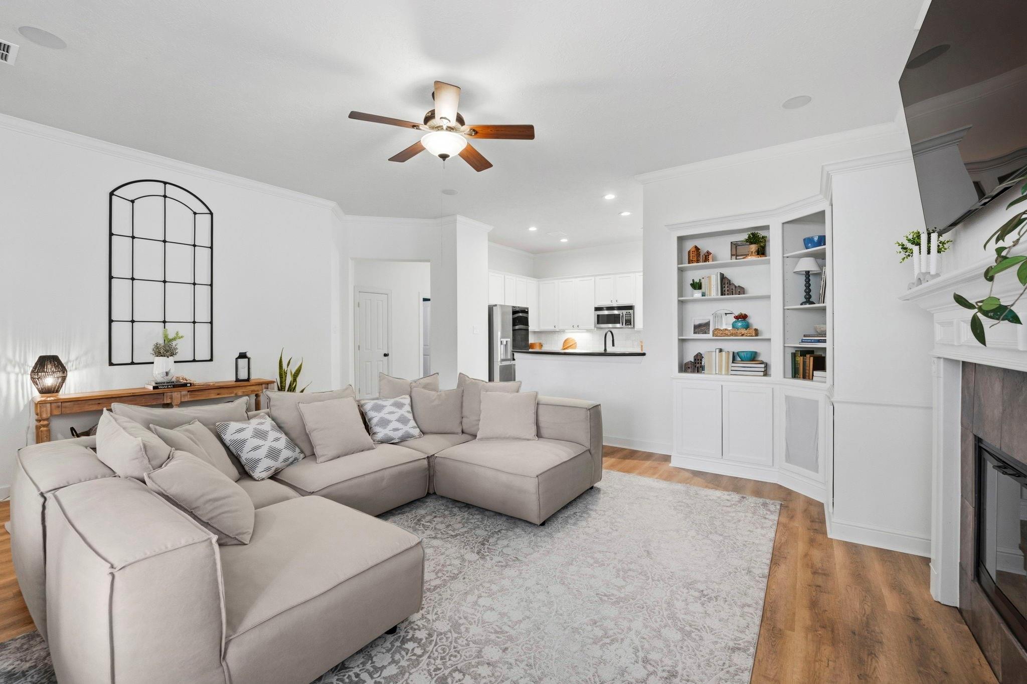 135 Hansom Trail Street