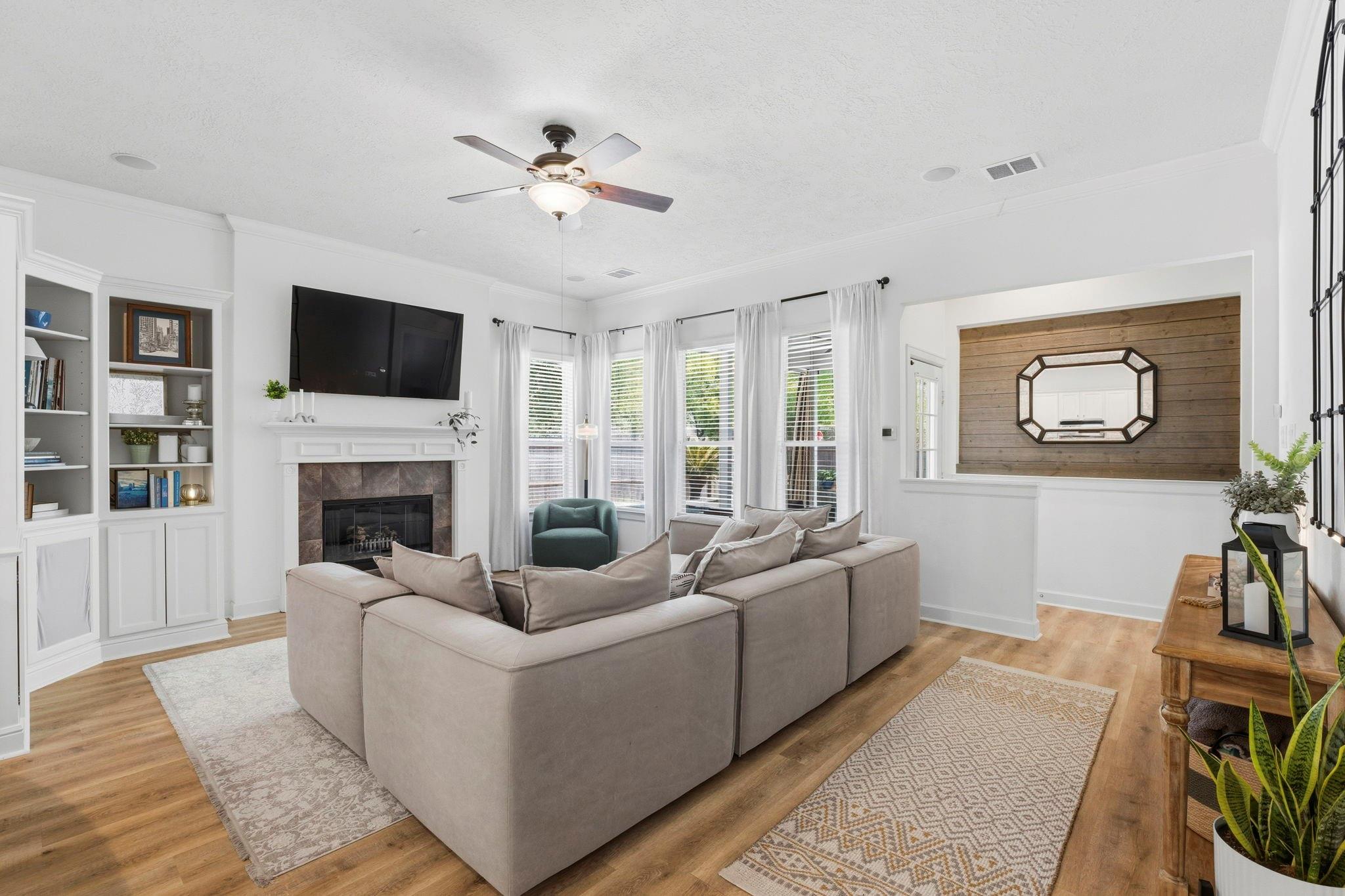 135 Hansom Trail Street