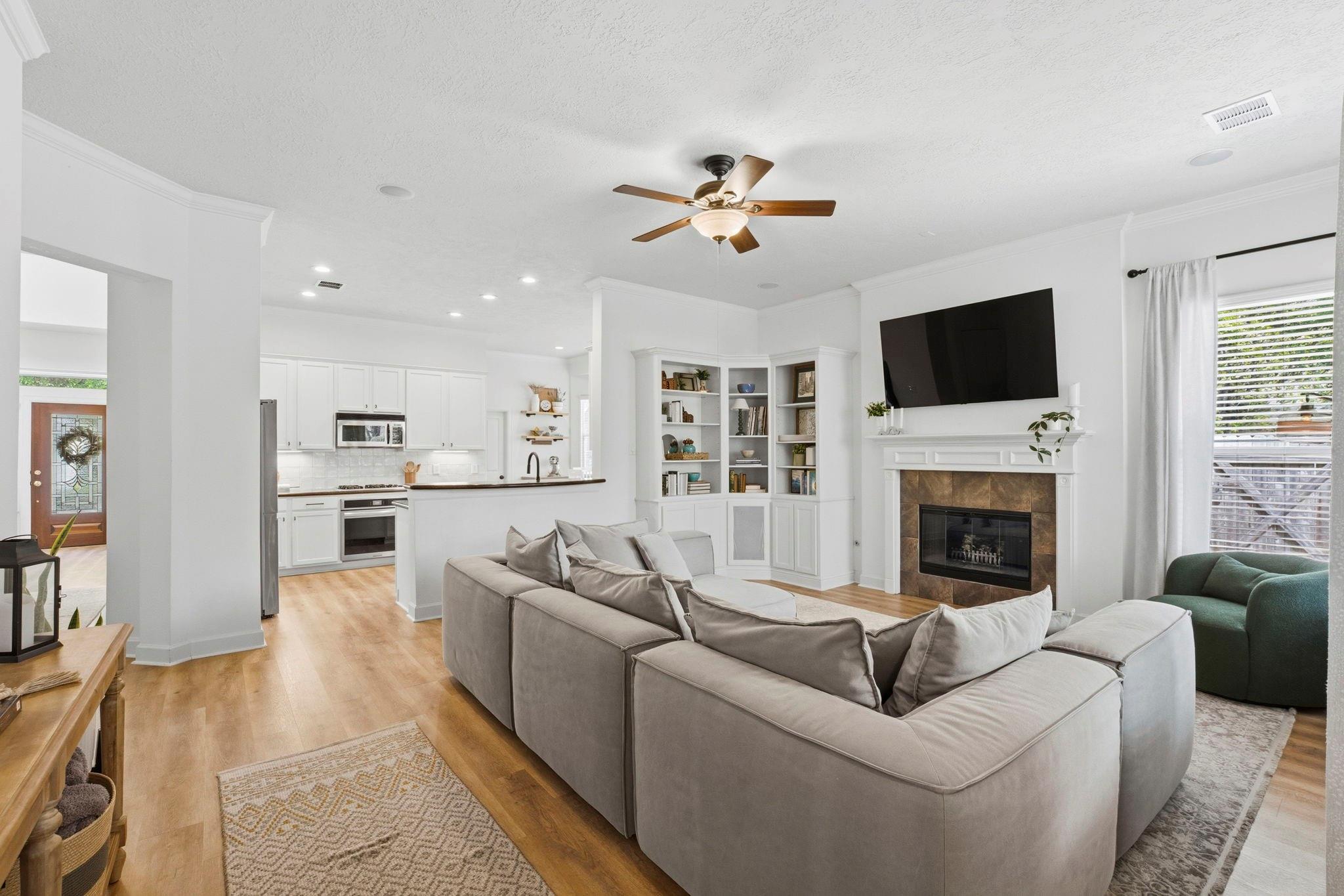 135 Hansom Trail Street