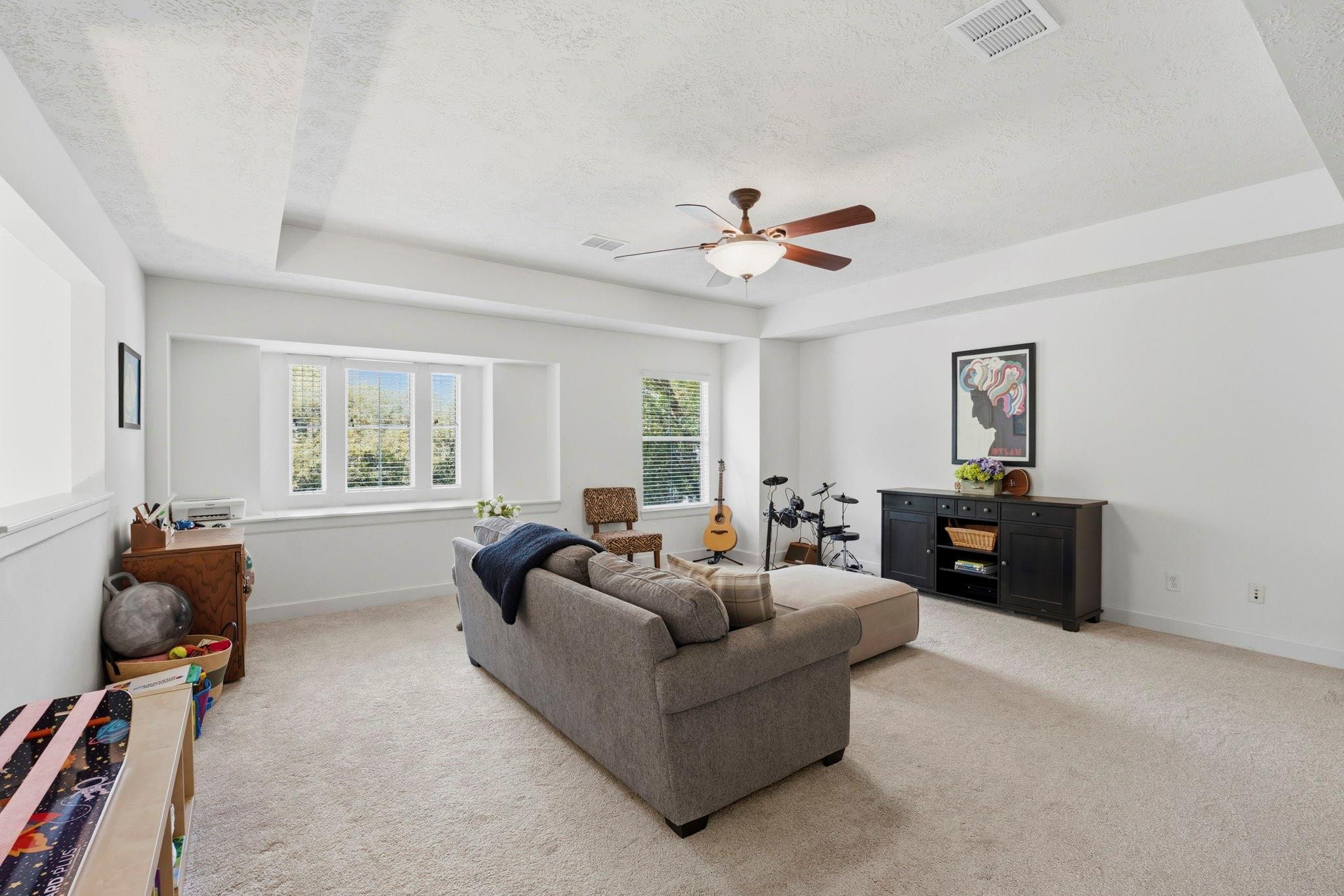 135 Hansom Trail Street