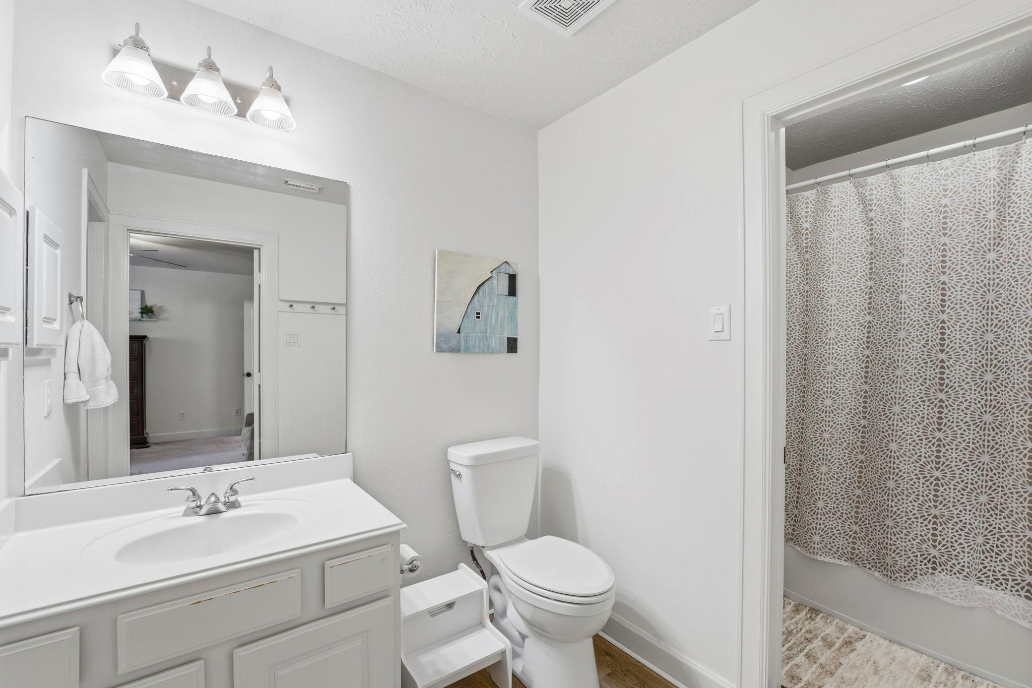 135 Hansom Trail Street