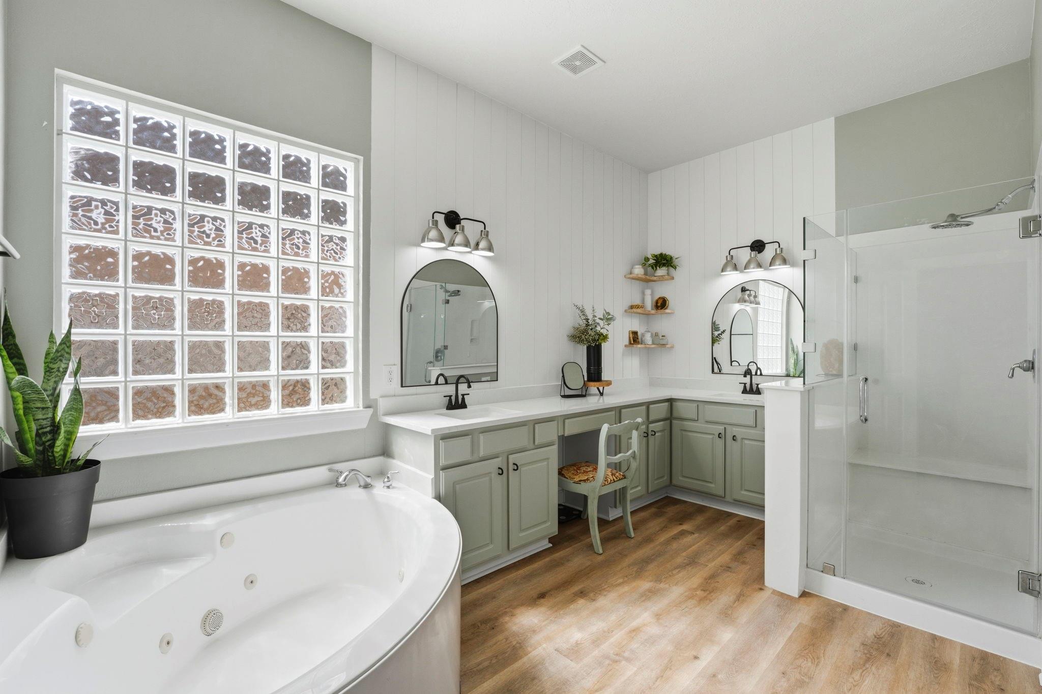 135 Hansom Trail Street