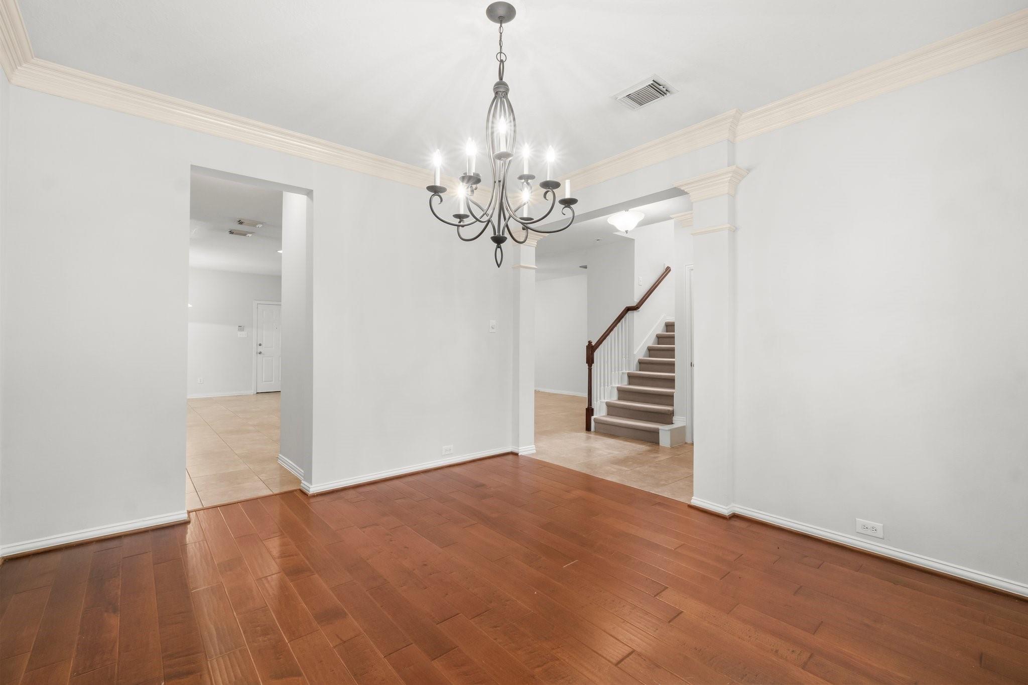 130 W Montfair Boulevard